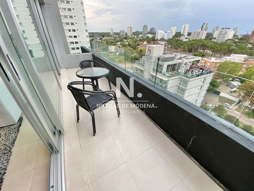 Vende departamento de 3 dormitorios y excelentes