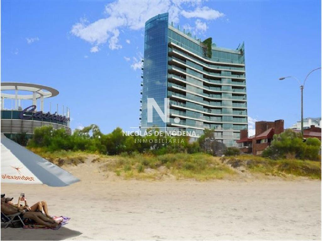 A pasos del Conrad, torre de categoría