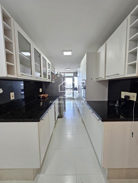 Venta apartamento 3 dormitorios Punta del Este