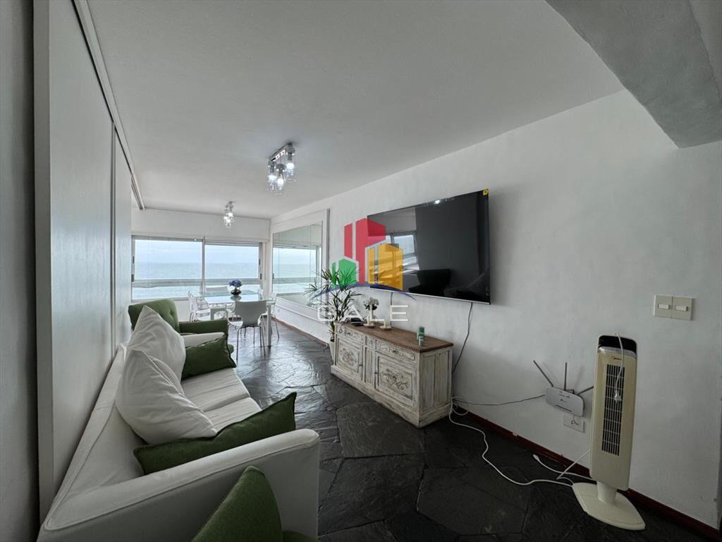 HERMOSO APARTAMENTO CON VISTA AL MAR
