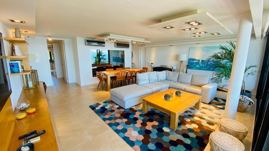 Apartamento 3 dormitorios en Quartier, Punta del