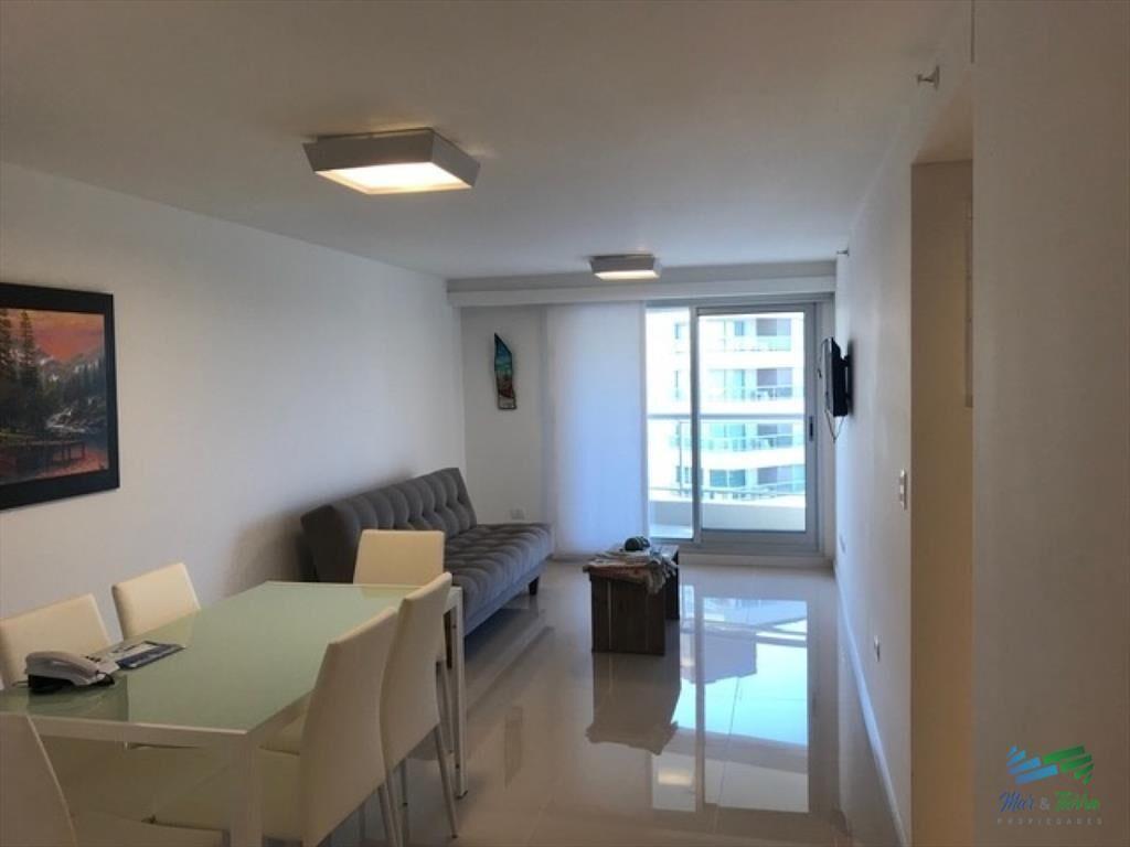 En venta.. piso alto, torre con todos los
