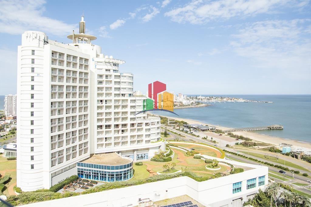 Departamento de 2 dormitorios a pasos del Mar.