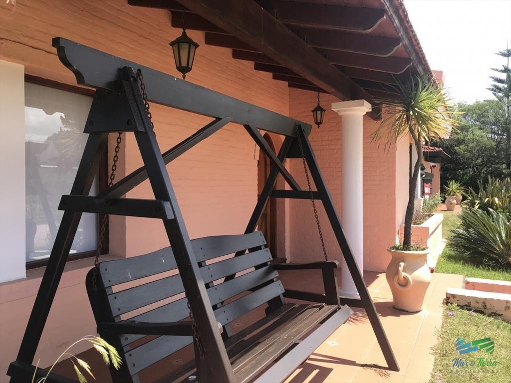 Estupenda esquina, vista al mar, en lote de doble