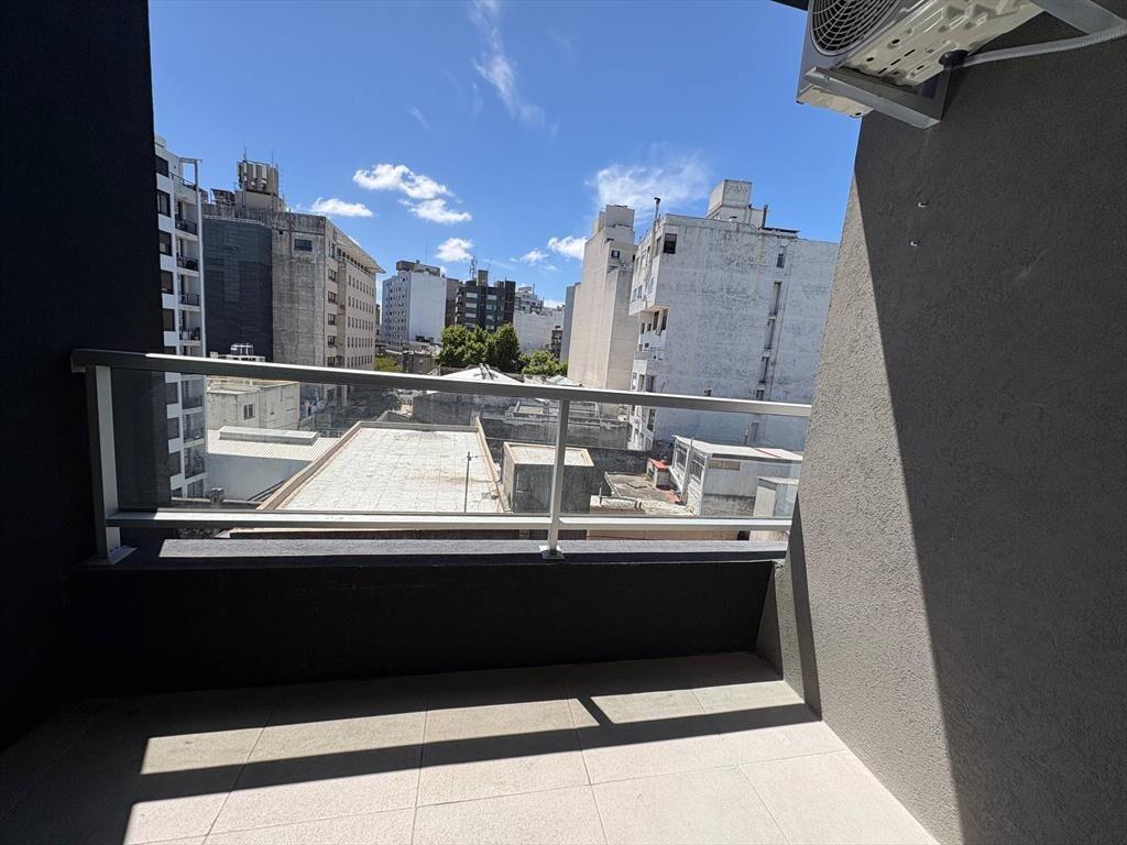 Alquiler de Oficina en Soriano en Cordón