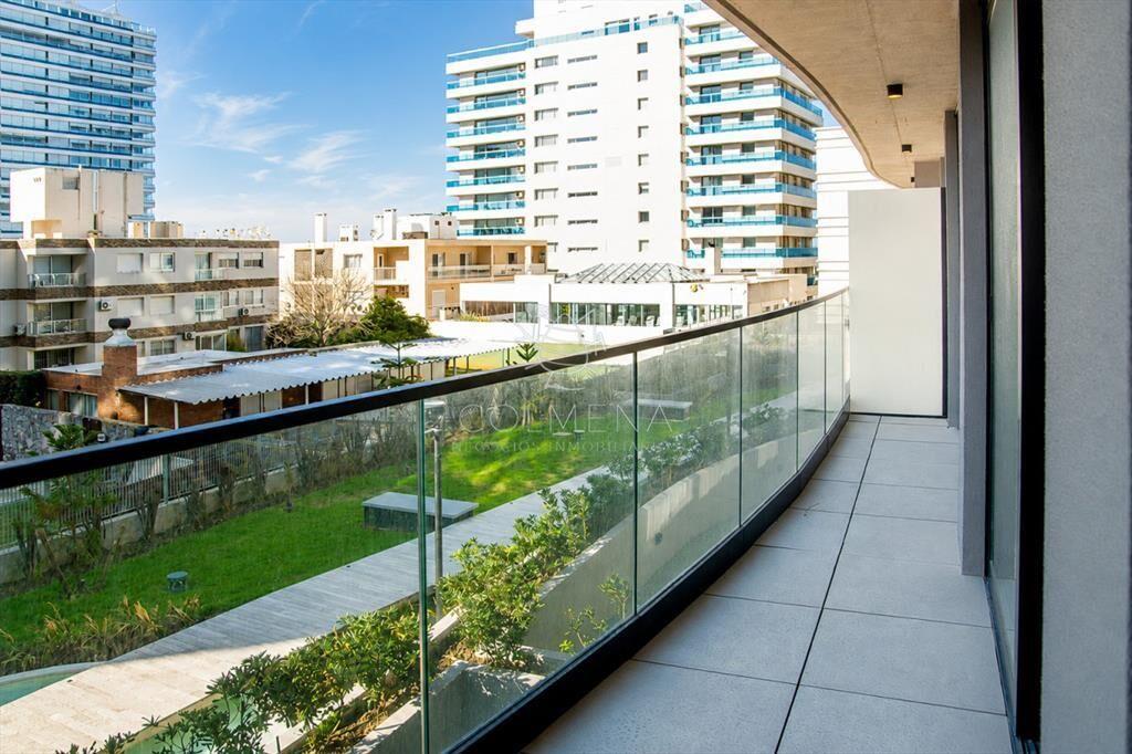 En venta apartamento de 2 dormitorios a solo de