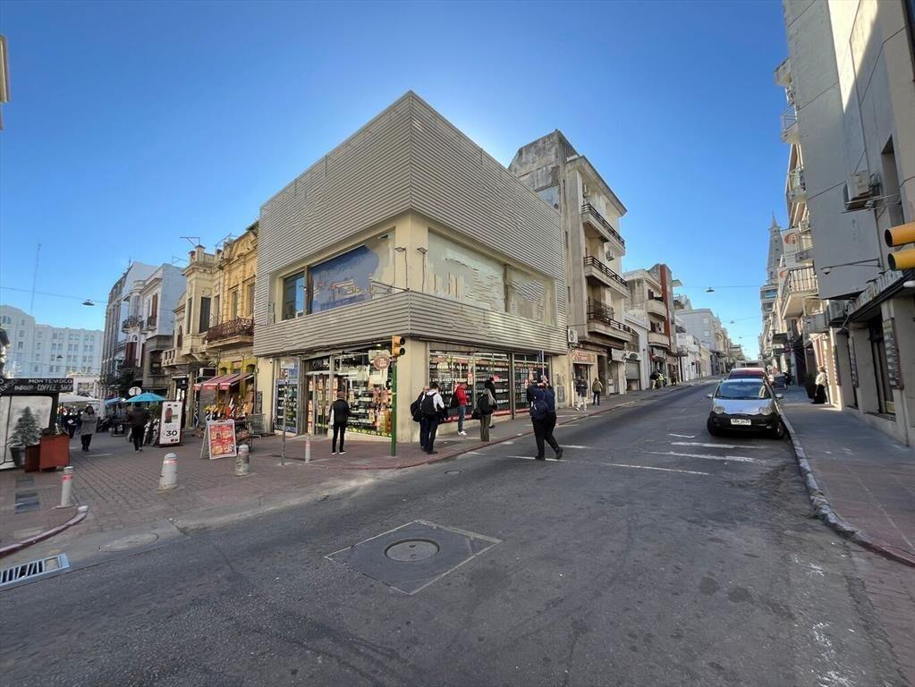 Venta local comercial en Cuidad Vieja