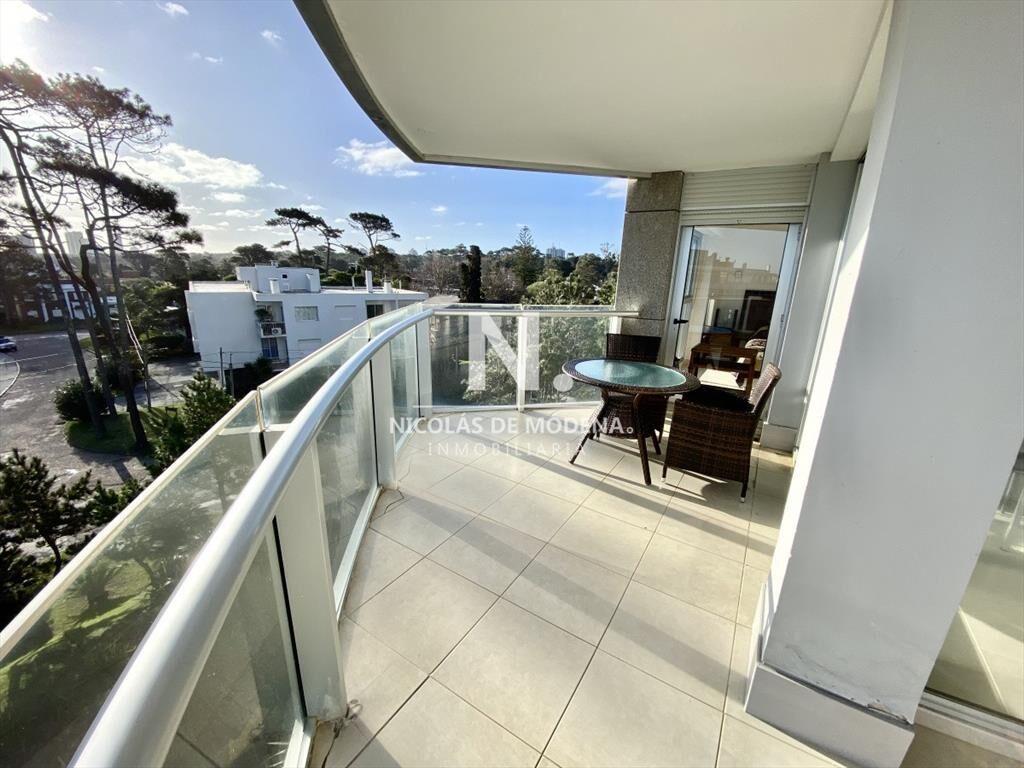 Apartamento en Mansa  Punta del Este