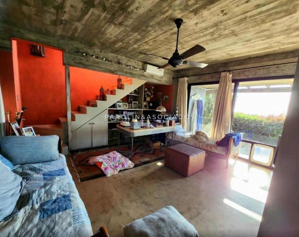 Casa en venta con vista al mar Punta Ballena, del