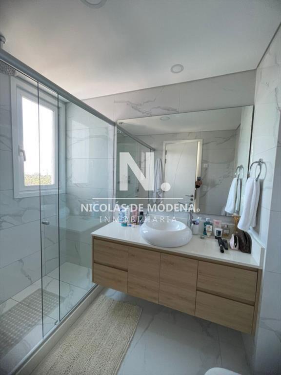 Hermoso apartamento en torre de categoría
