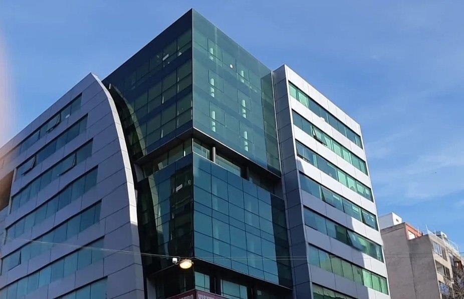 Venta apartamento monoambiente rentado Cordón Torre Univers