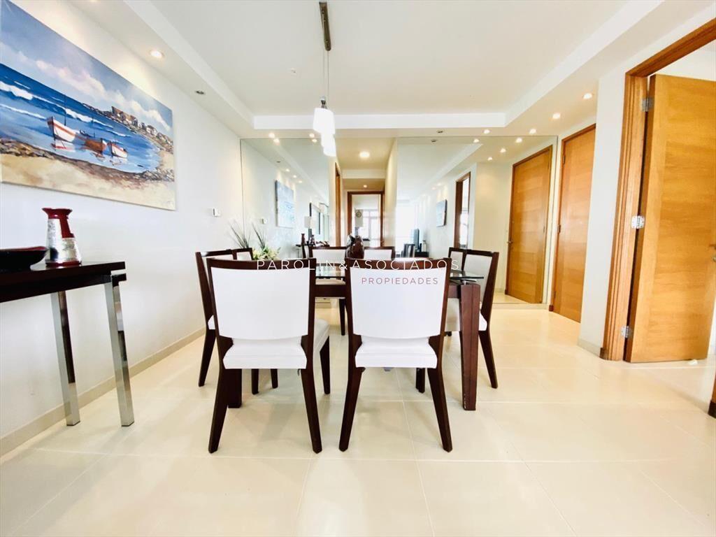 Apartamento en venta de 2 dormitorios en suite en