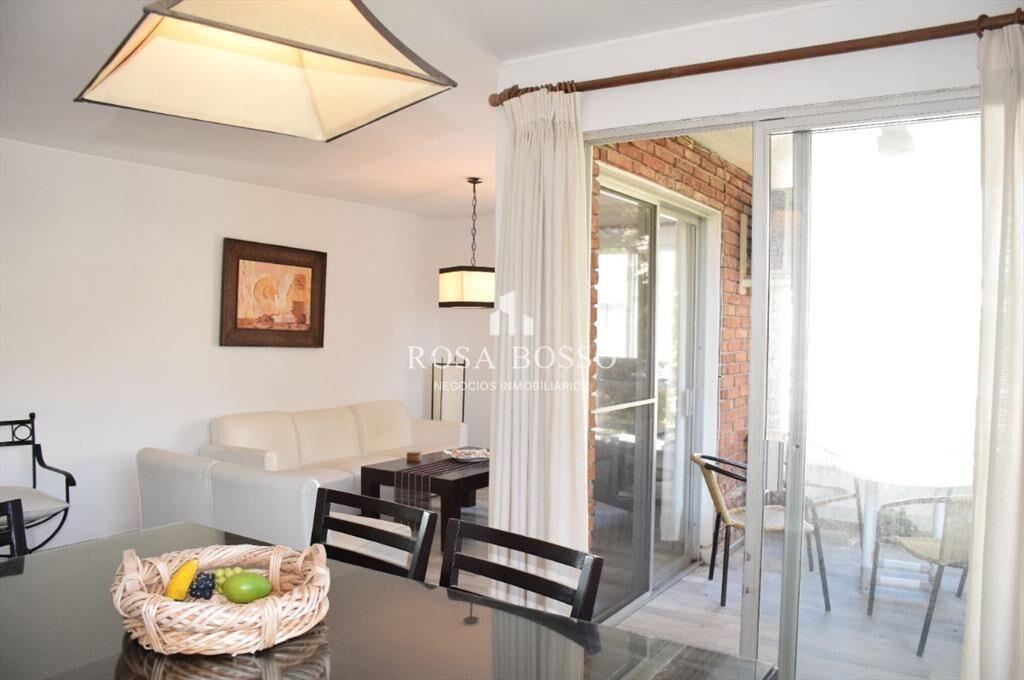 Apartamento en Peninsula, 3 dormitorios *