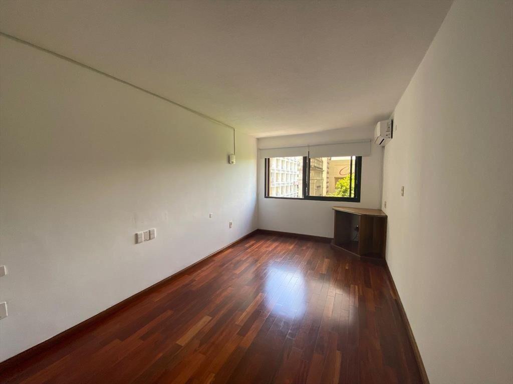 Venta monoambiente en Plaza Cagancha a pasos de Av. 18 de J