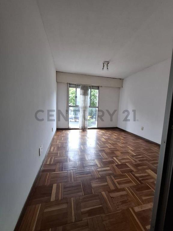 Monoambiente frente al Pereira Rossel | Ideal Inversión 7...