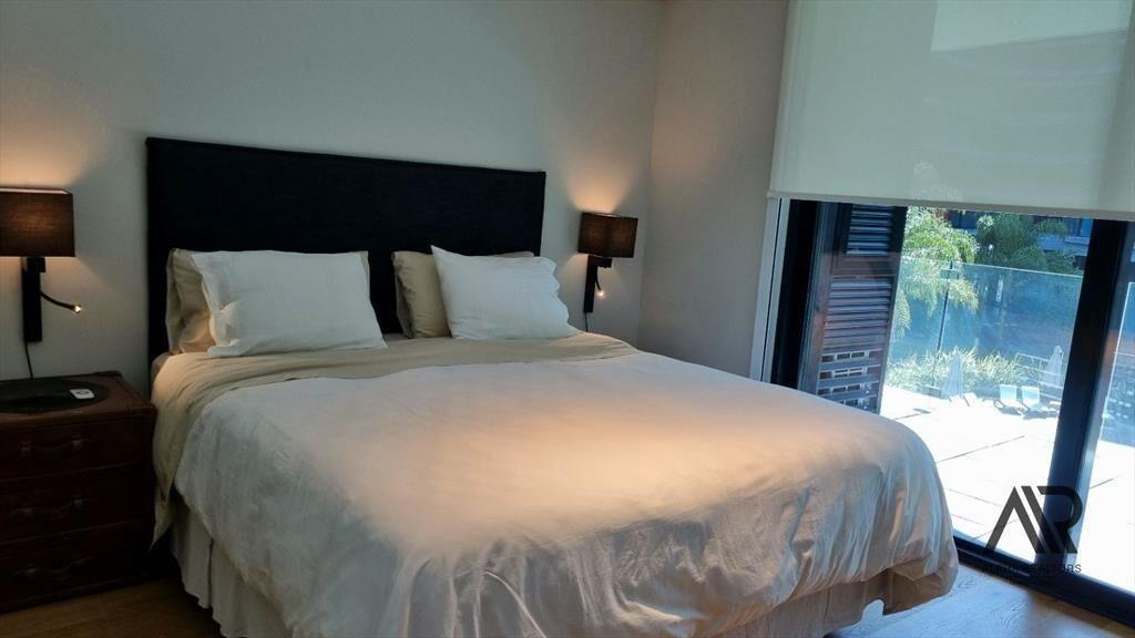 Venta De Amplio Apartamento 1 Dormitorios + Garaje Y Box...