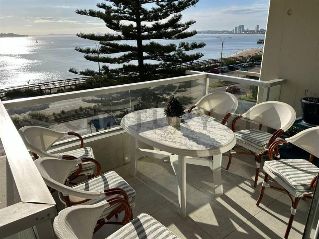Apartamento De 3 Dormitorios En Alquiler Temporal, Inver...