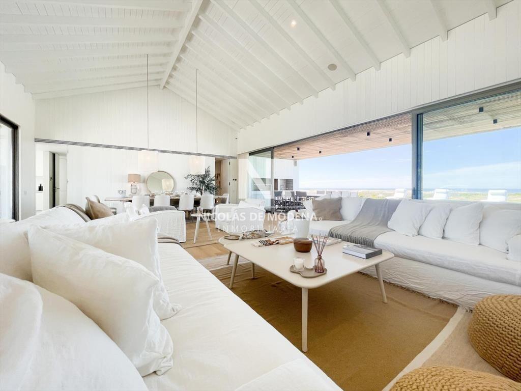 En venta casa de 4 Dormitorios en San Vicente -