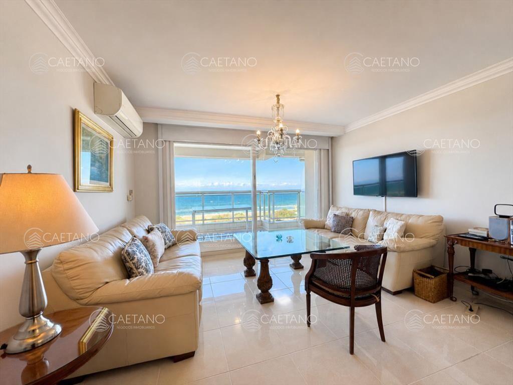 Venta apartamento 2 dormitorios. Playa mansa, del