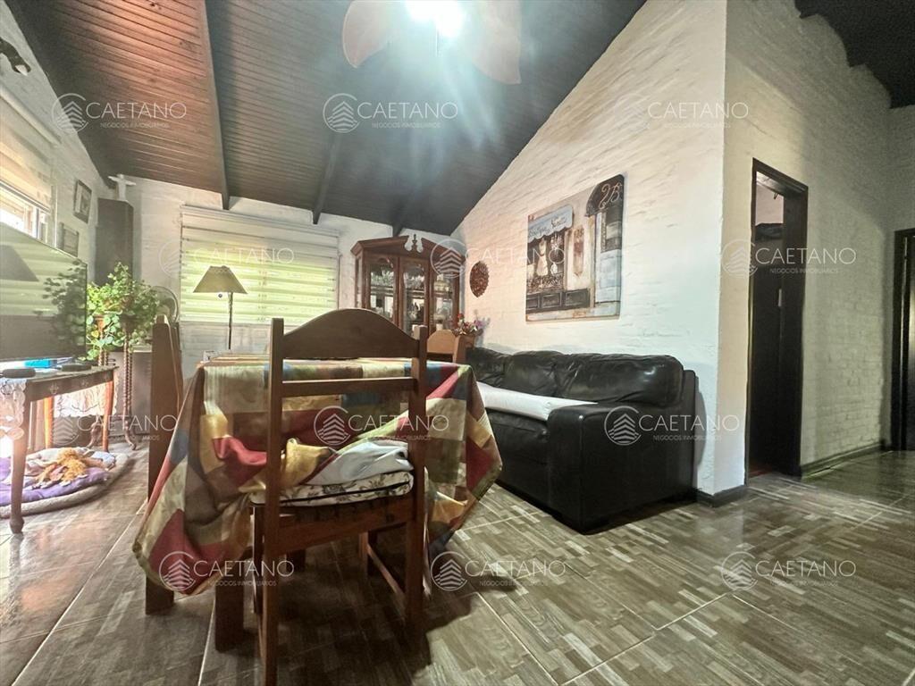 Venta de casa en Tio Tom, Punta Ballena a 50 del