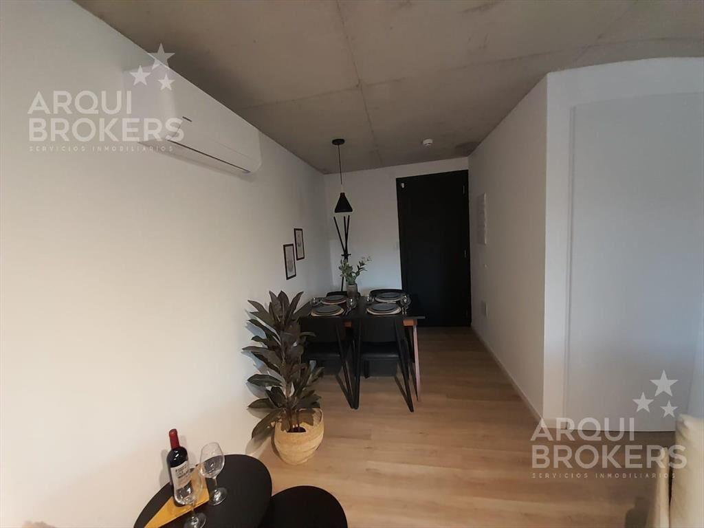 Venta apartamento dos dormitorios en Aguada - 708