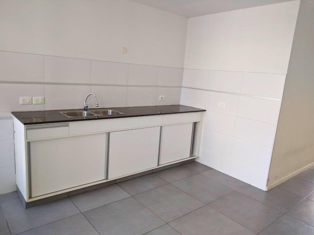 Venta de apartamento de 2 dormitorios con terraza próximo a