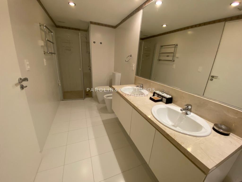 Departamento en Venta en Torre LE PARC de 2