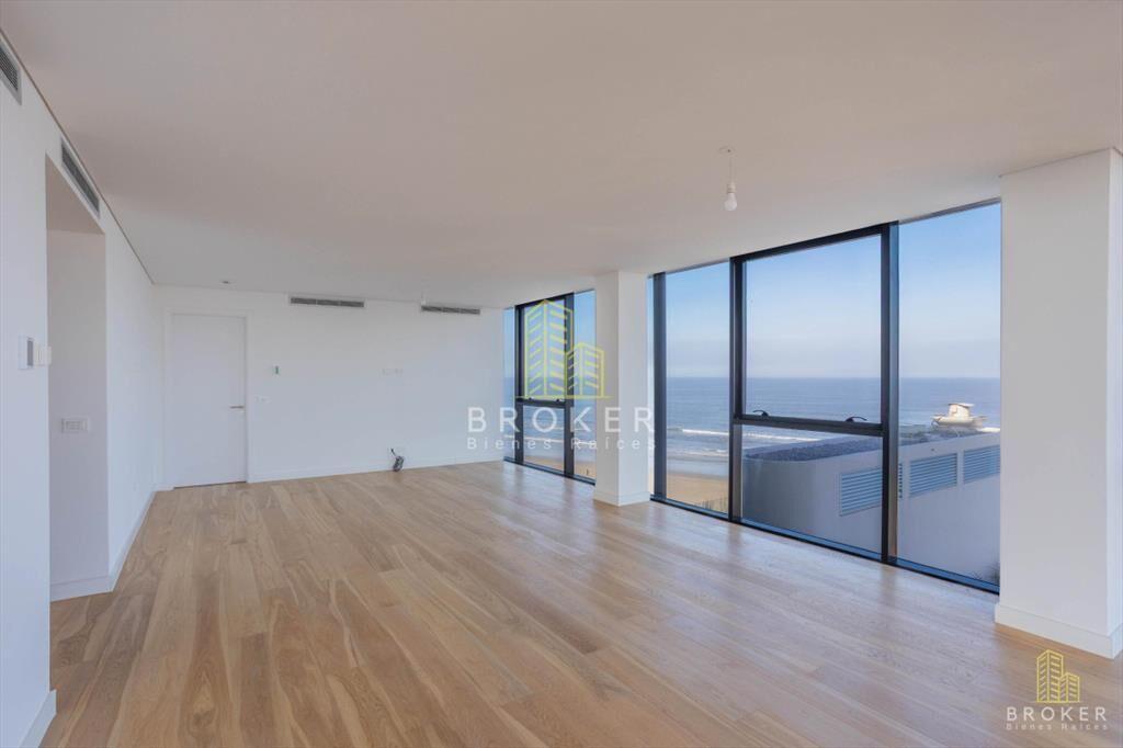 Duplex en venta en Rambla de Carrasco 268 m2 46