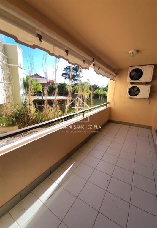 Apartamento 3 dormitorios primera linea frente al