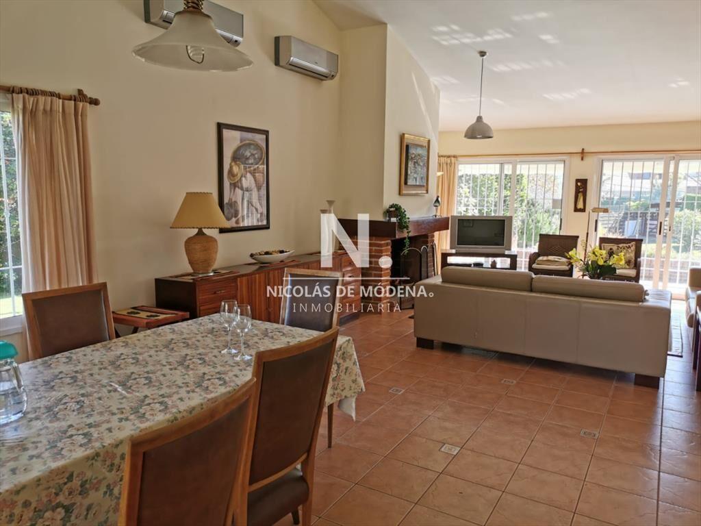 Casa en Cantegril - Punta del Este de 4