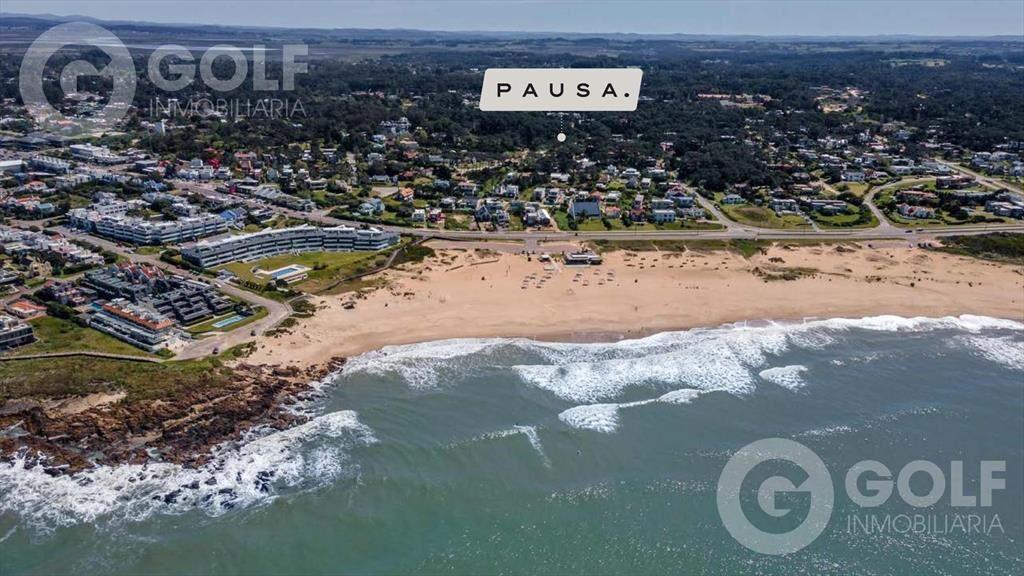 VENTA APARTAMENTO 3 DORMITORIOS EN MONTOYA LA BARRA