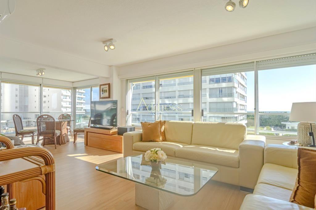 Apartamento en Punta del Este Mansa Torre en 1ra
