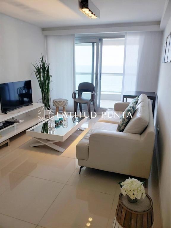 Piso alto en Brava, 2 suites