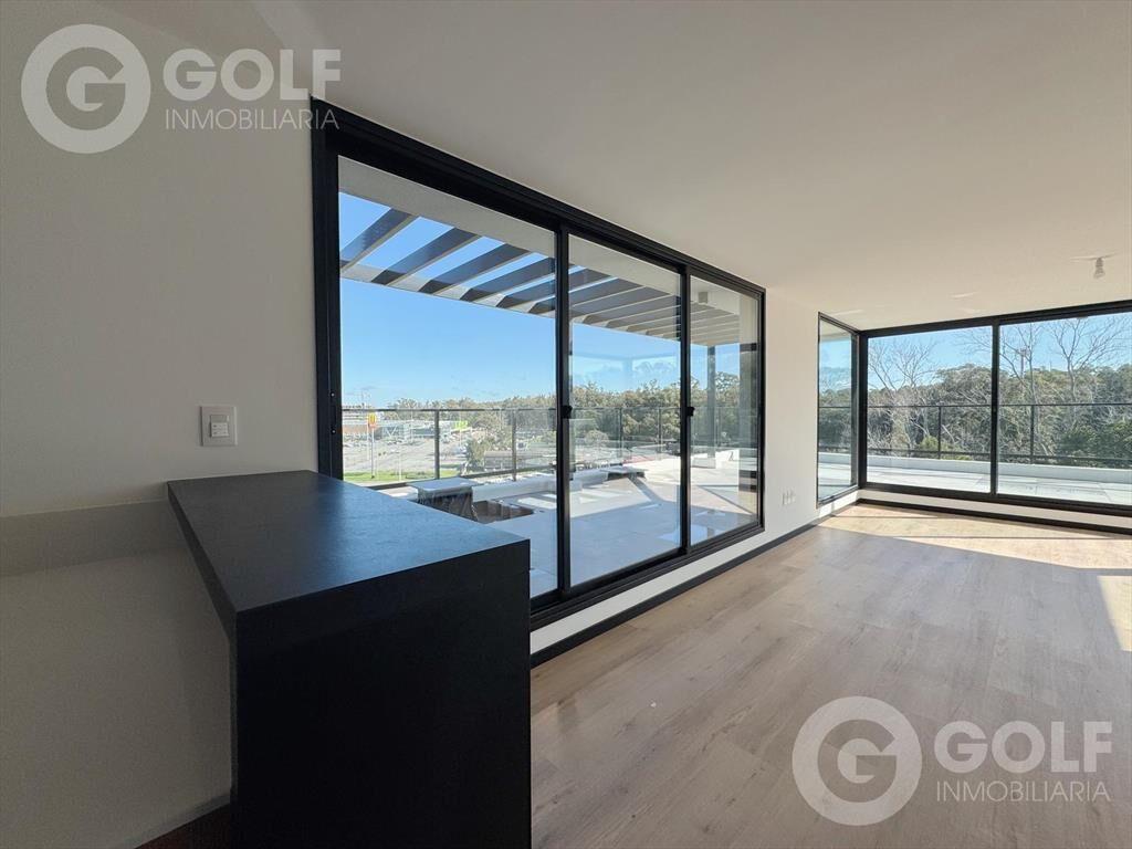 Venta de Penthouse Esquinero de 3 Dormitorios en Barra de C