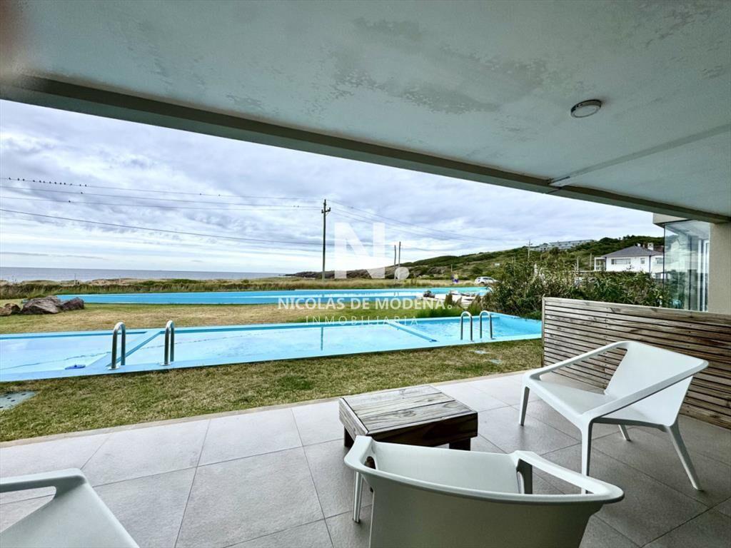 MONOAMBIENTE CON PISCINA  EN PUNTA BALLENA