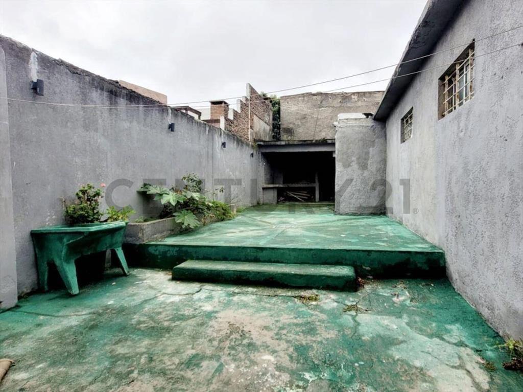 Venta/ CHALET 2 Dormitorios, Jardin, Fondo, Parrillero, B...