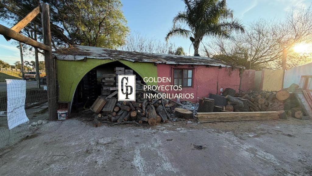 Terreno con Mejoras en El Pinar sobre Interbalnearia