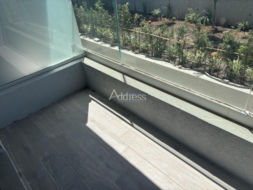 VENTA apartamento moderno1 dorm y medio