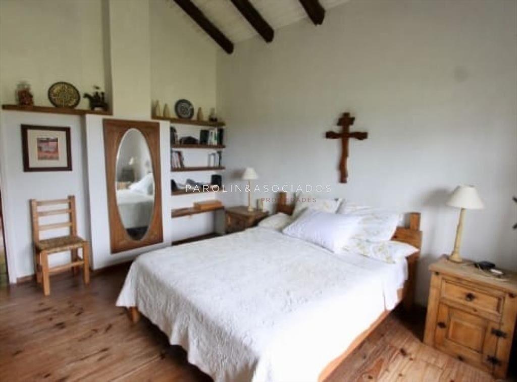CHACRA EN VENTA DE 5 DORMITORIOS EN JOSE IGNACIO