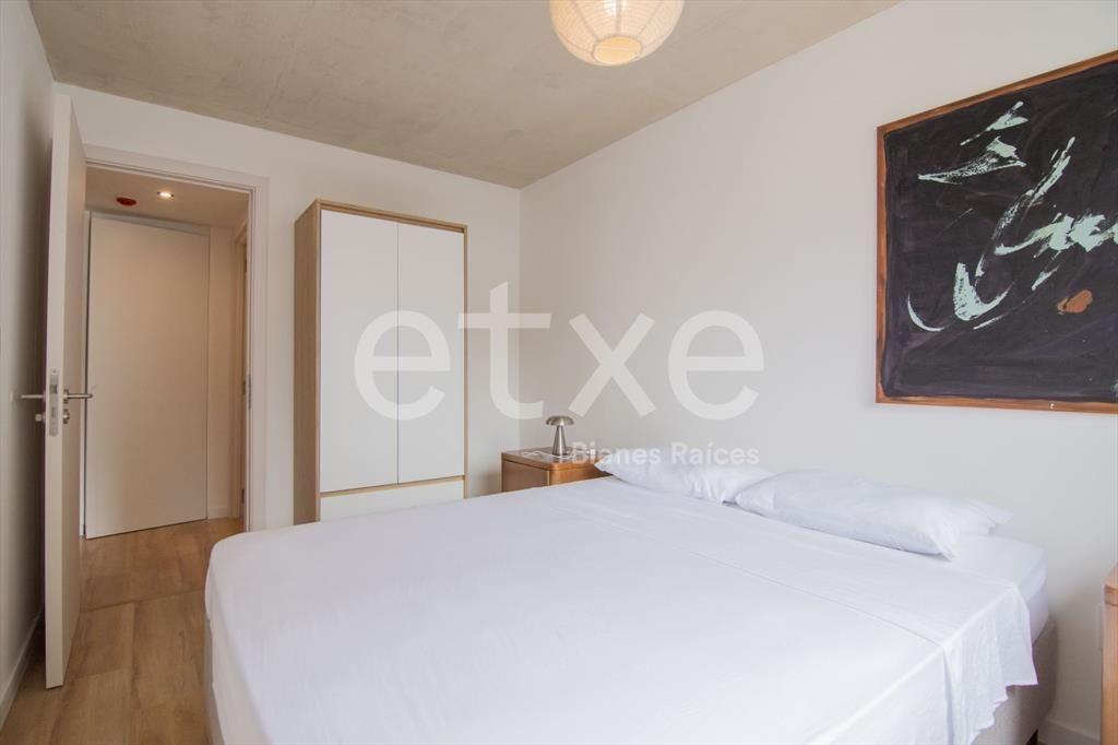 Apartamento Alquiler Con Muebles Cordón...