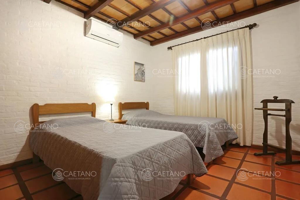 Hermoso chalet a 2 cuadras de Playa Brava!