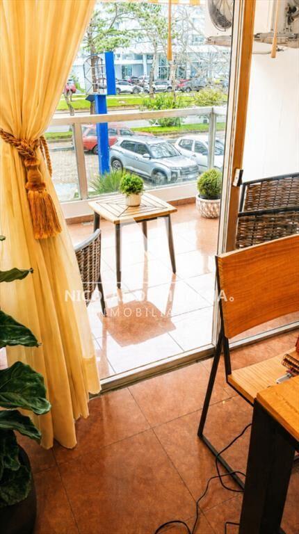 Apartamento de 3 dormitorios en venta en Punta