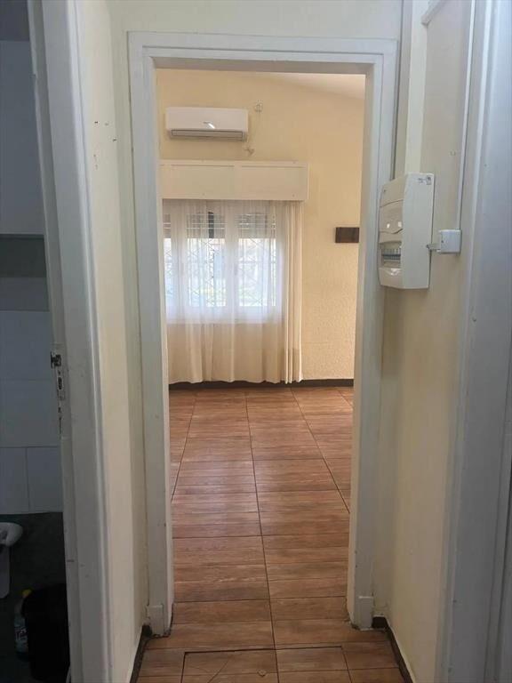 Venta Casa 2 dormitorios con amplio jardín y doble entrada