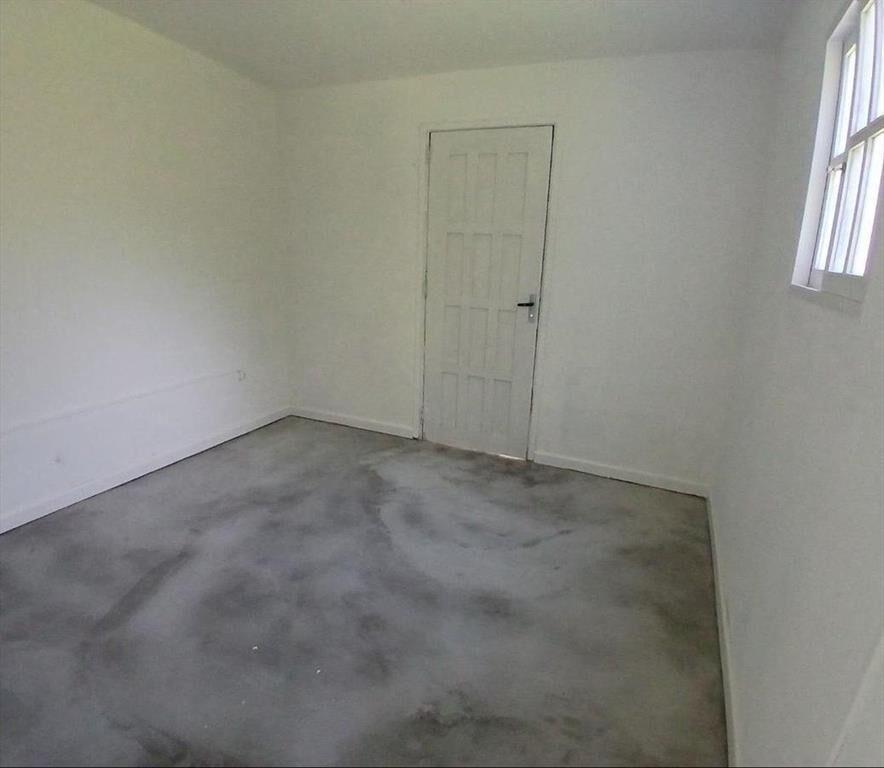 Venta de casa, con gran terreno.