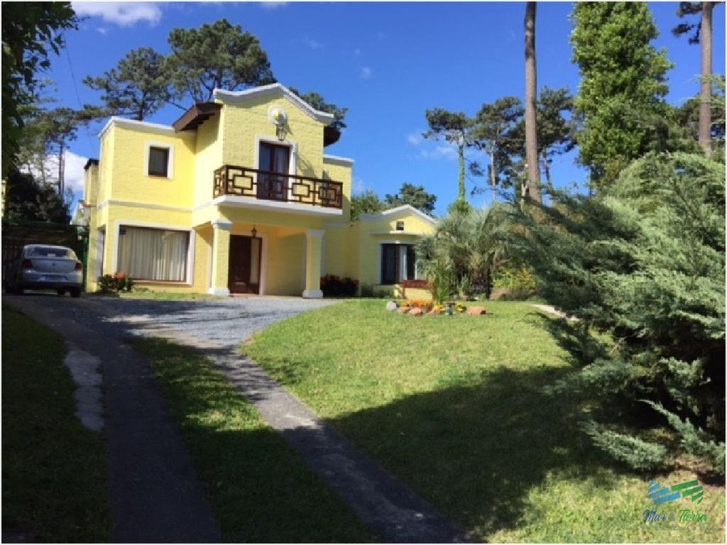 Casa en venta. Totalmente reciclada, bien Punta