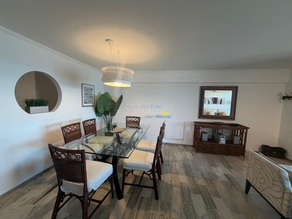 Apartamento de 3 dormitorios en alquiler temporal