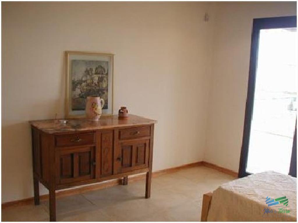 Muy linda casa ubicada a 150 metros del mar, con