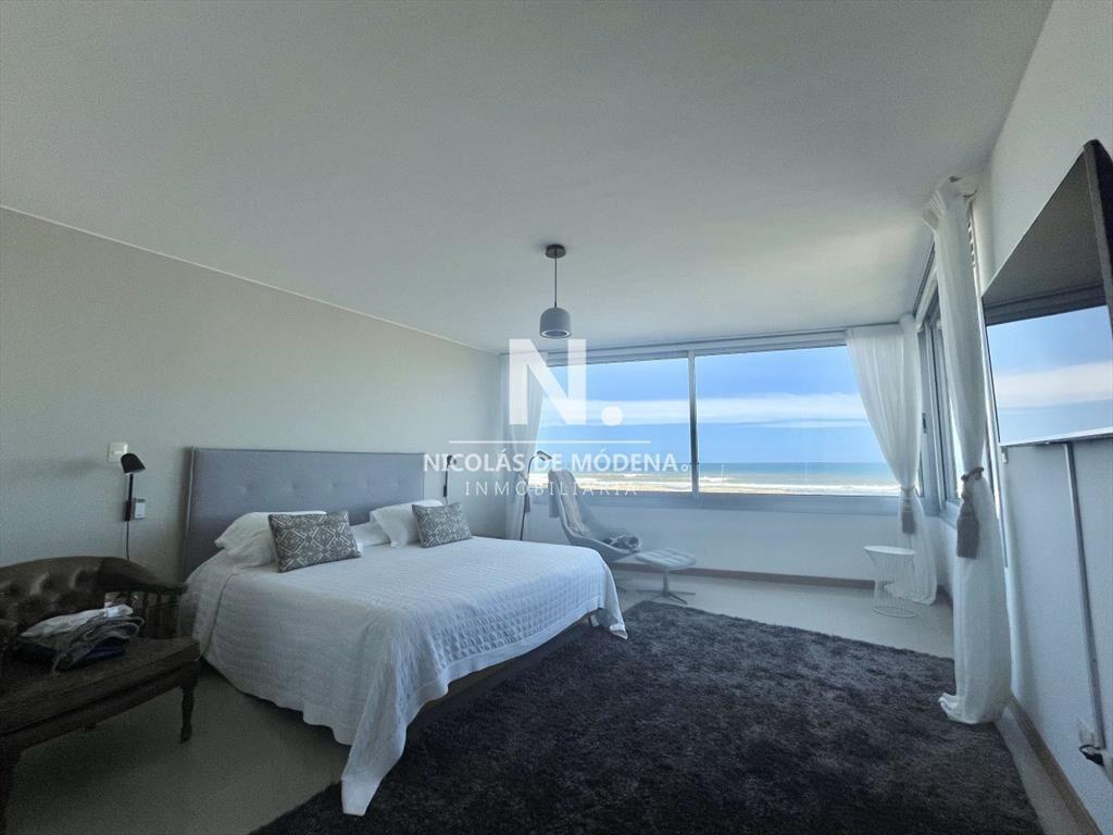 Venta y Alquiler Apartamento primera línea Brava