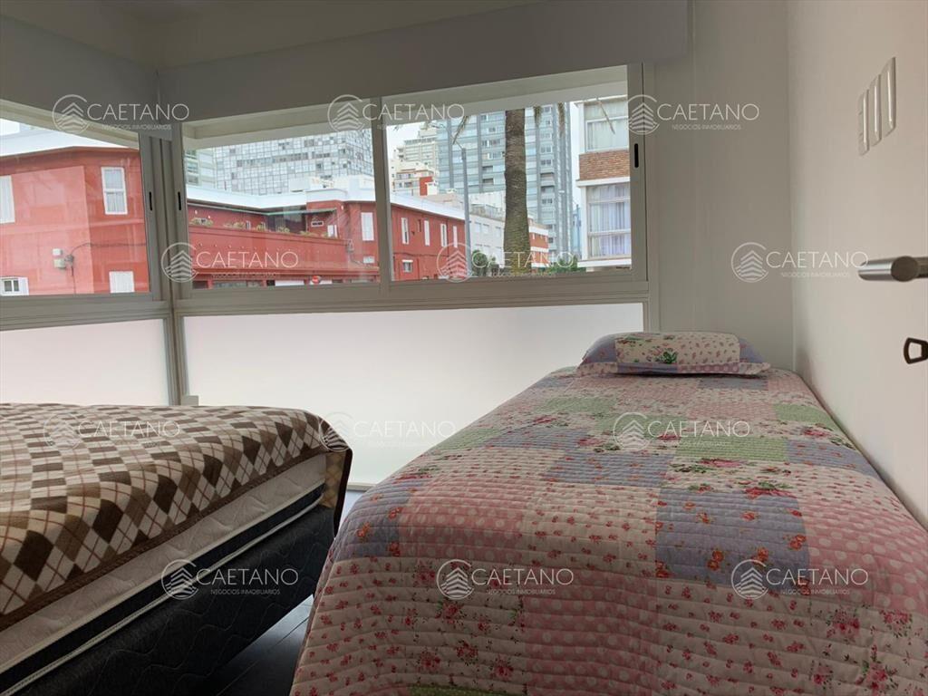 Excelente apartamento en torre de gran categoría