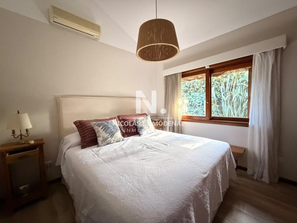 Espectacular Chalet en Playa Brava